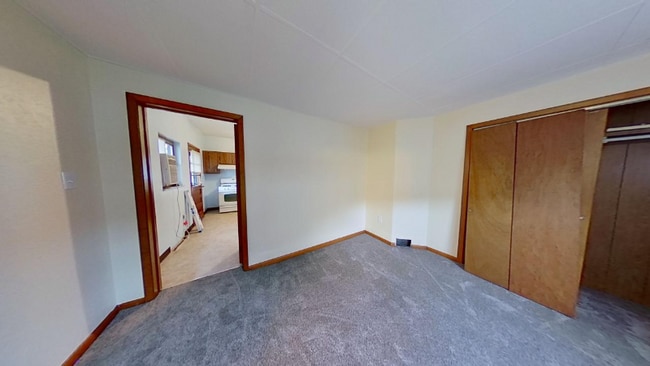 Building Photo - 315 Lincoln Ave