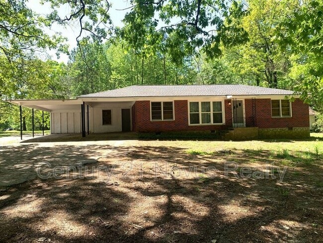 Primary Photo - 2492 Pleasant Hill Rd