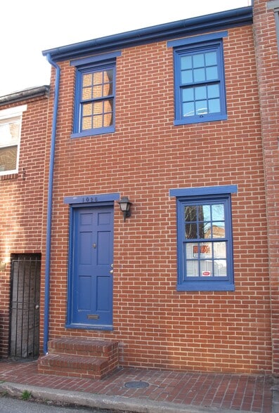 Building Photo - 1028 Patapsco St