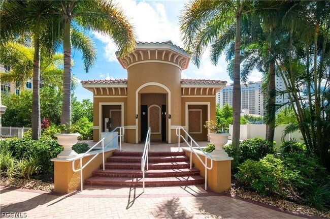 Building Photo - 6061 Silver King Blvd