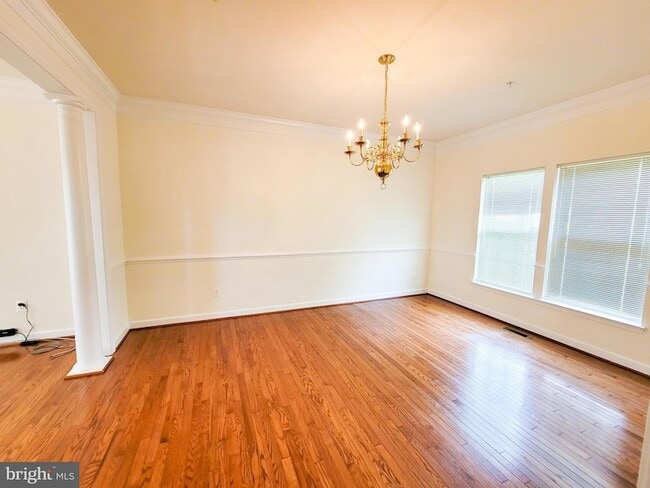Building Photo - 2702 Millwood Way