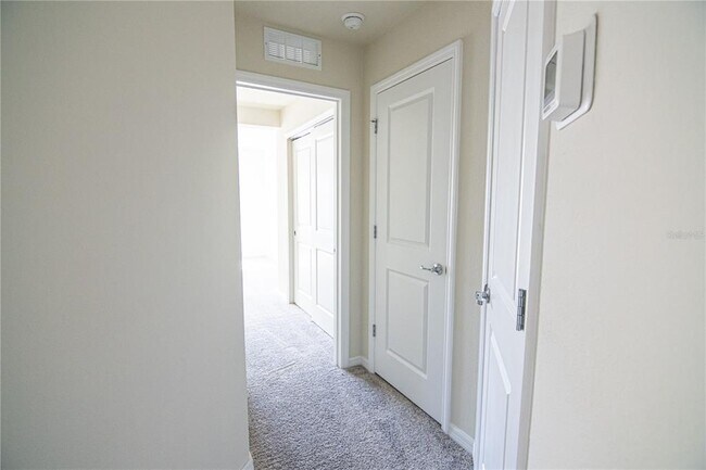 Building Photo - 4647 Green Palm Ln