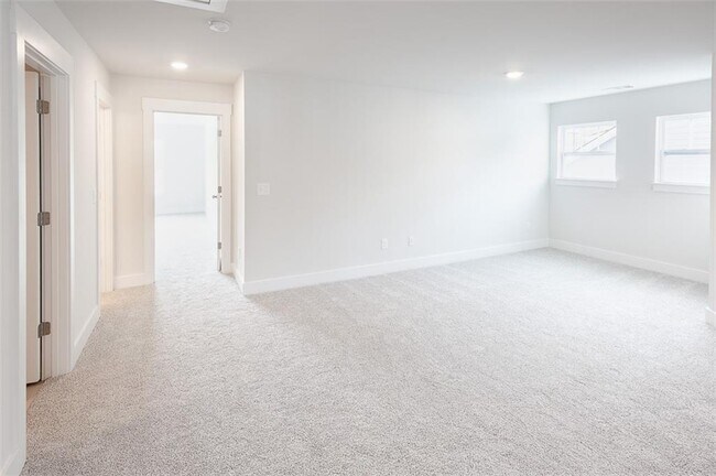 Building Photo - 107 Doya Ct