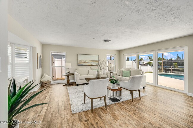 Building Photo - 458 Sandpiper Dr