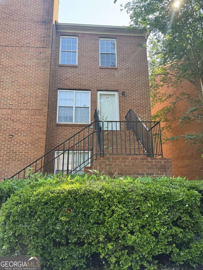 Primary Photo - 75 Davis Mill Ct