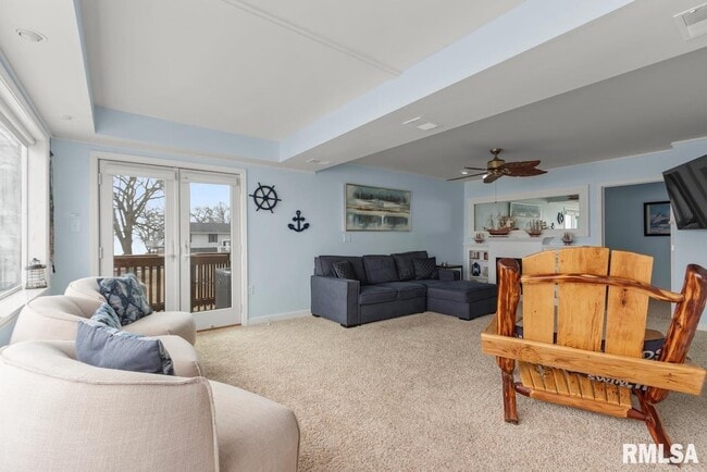 Building Photo - 15326 N River Beach Dr