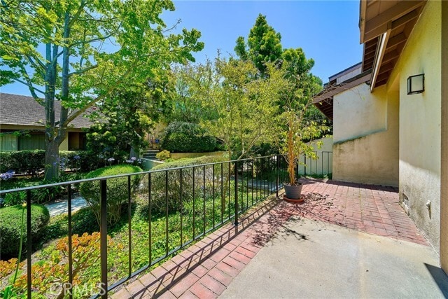 Building Photo - 28114 Ridgepoint Ct
