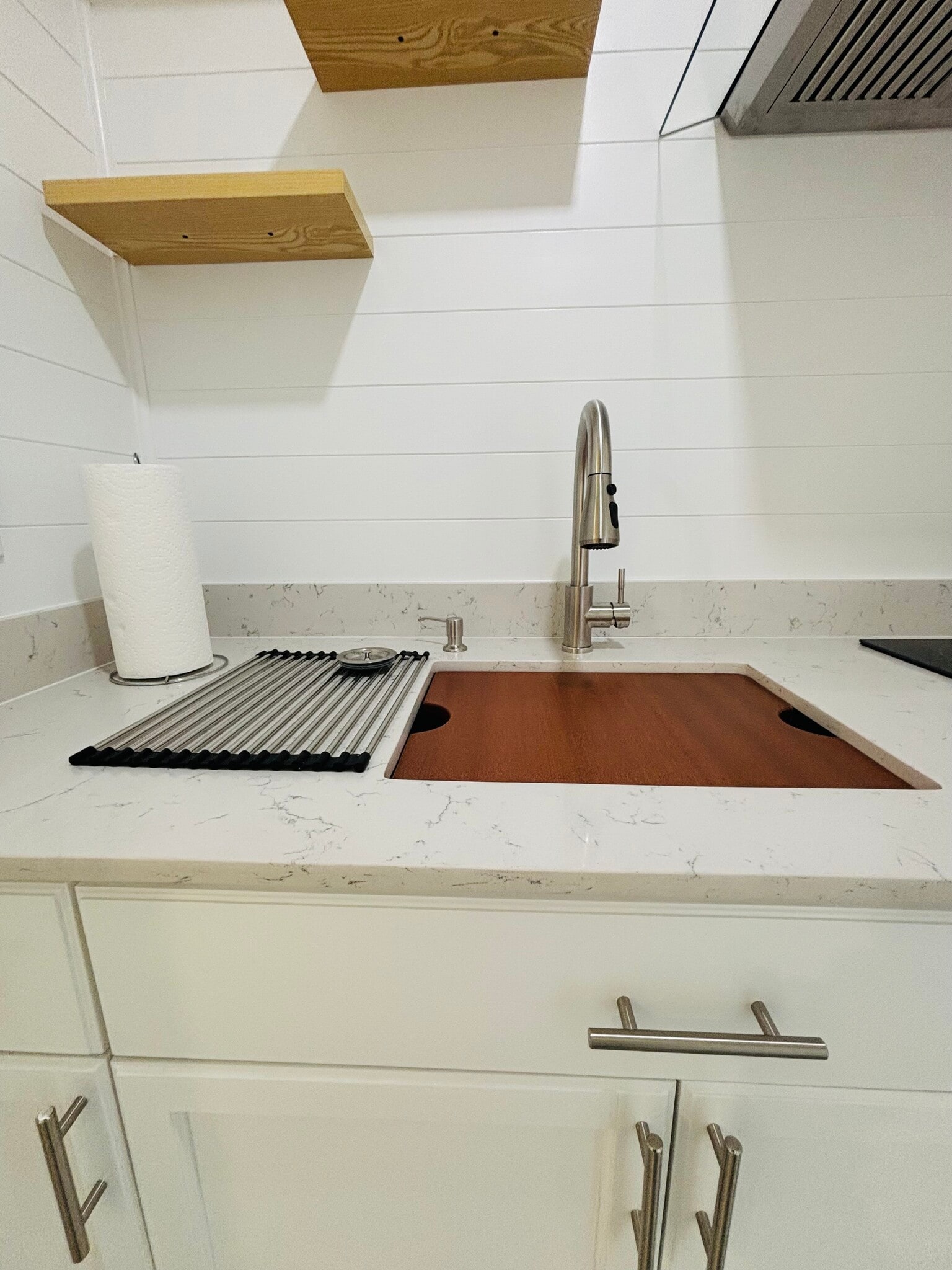 Building Photo - 1534 SW Jacksonville Ave