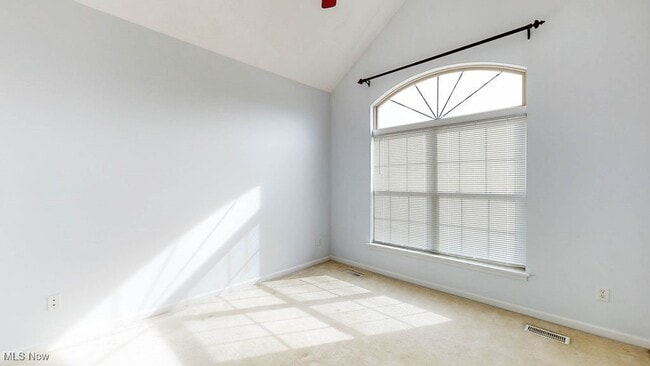 Building Photo - 4586 Creekside Dr