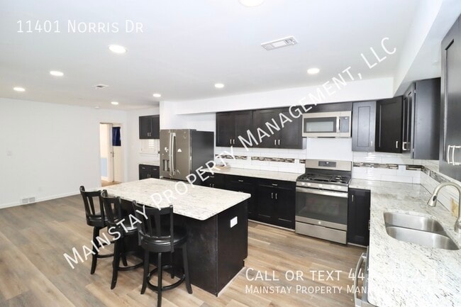 Building Photo - 11401 Norris Dr