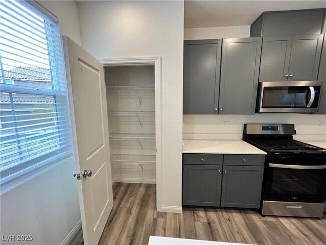 Building Photo - 2824 Abrantes Pl