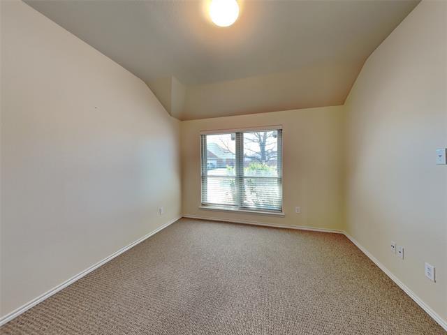 Building Photo - 1032 Bending Oak Dr