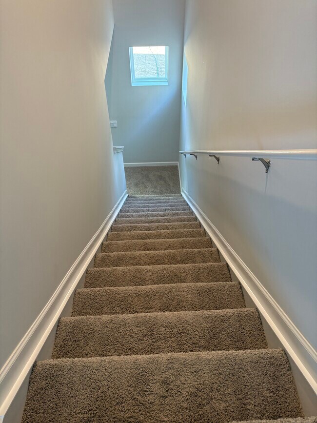 Building Photo - 4316 Oswin Dr