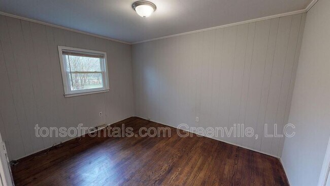 Building Photo - 115 Rasor Dr