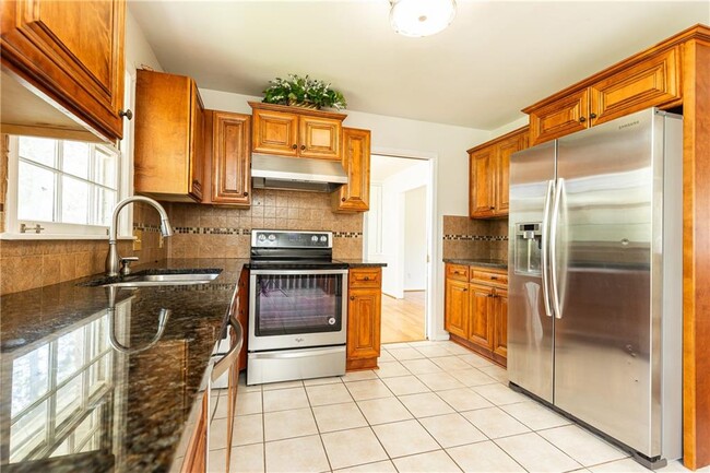 Building Photo - 5115 Vernon Ridge Dr