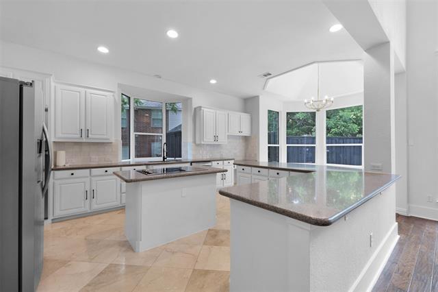 Building Photo - 3310 Meadow Wood Dr