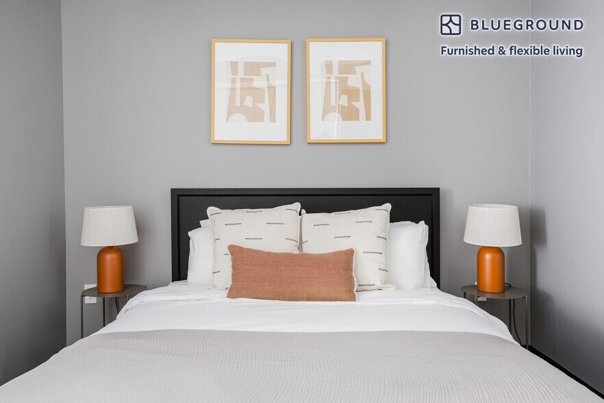 Building Photo - 1313 L St NW