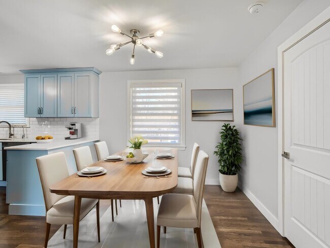 Building Photo - 4 Bed 2.5 Bath Single Story Home in Heart of East Nashville