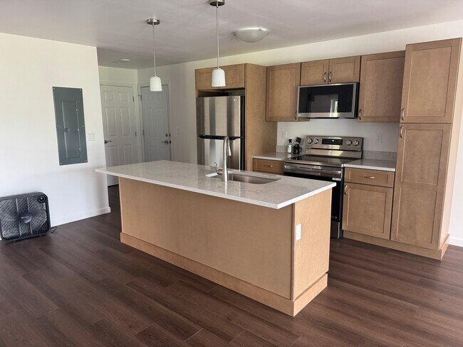 Building Photo - 3 Kana Ln