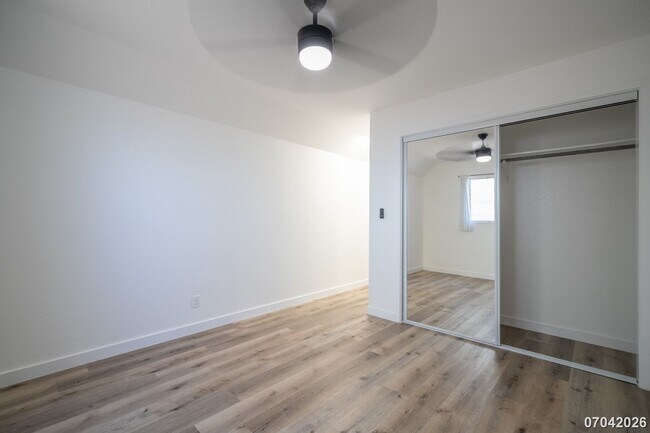 Building Photo - Rarely available ground floor townhome unit! 2 bdrm/2 bath/1 parking at Waiau Gardens Villa in Pe...