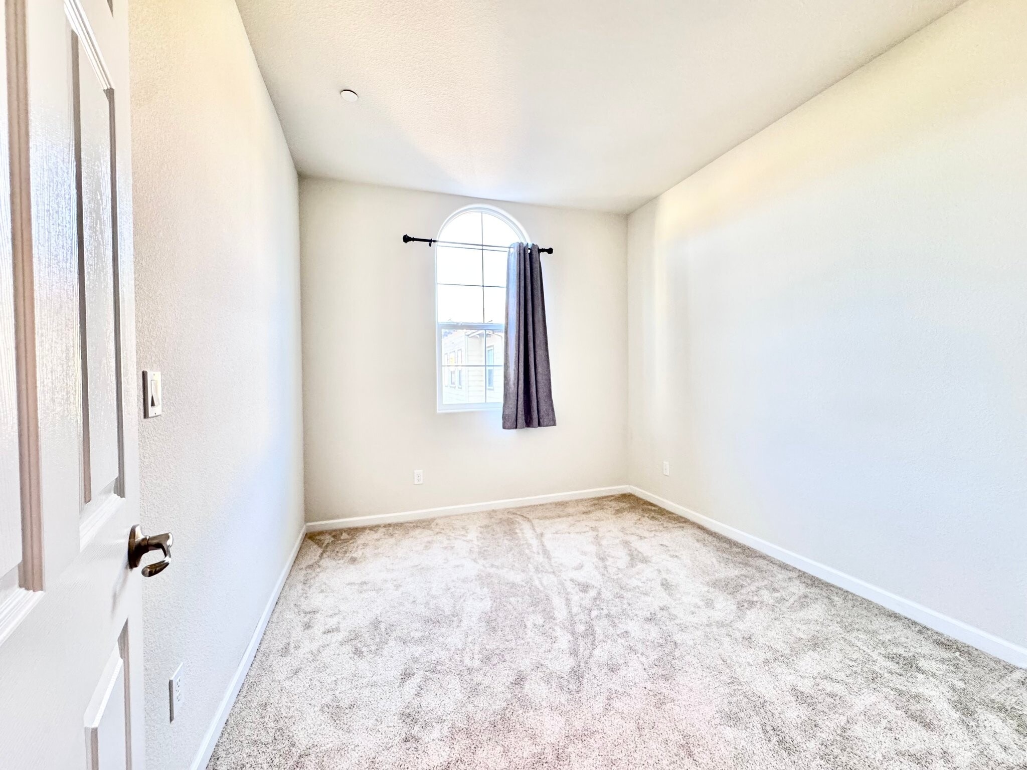 Building Photo - 1117 Genco Terrace