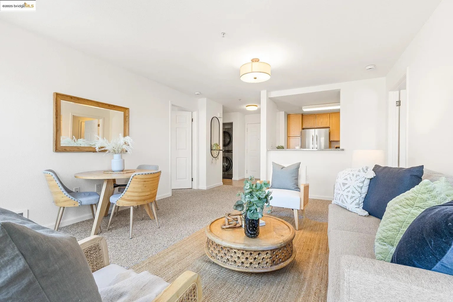 Living Room - 555 10th St