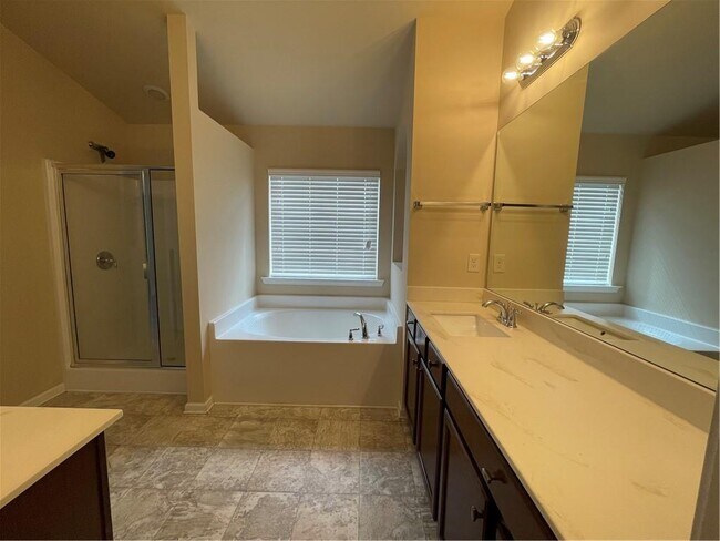 Building Photo - 1269 Brookmere Way