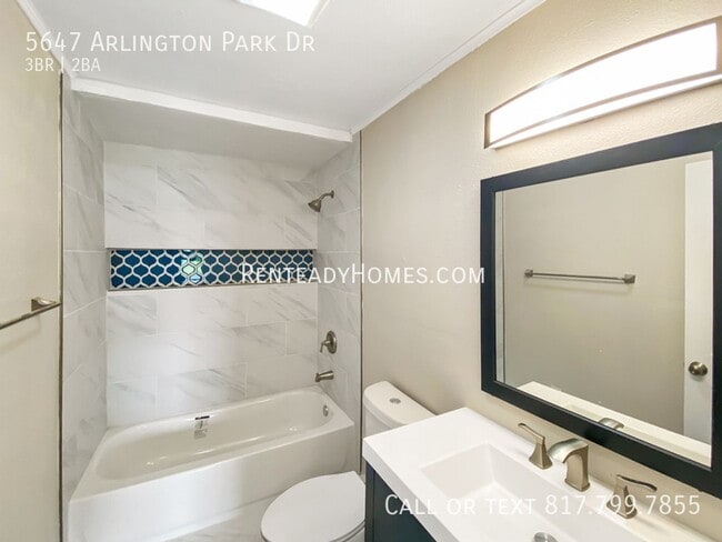 Building Photo - 5647 Arlington Park Dr