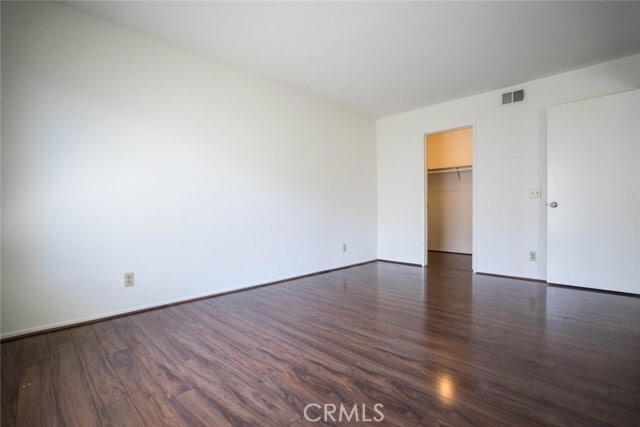 Building Photo - 731 Windwood Dr