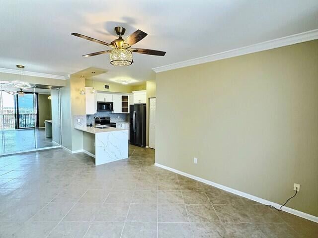 Building Photo - 651 Okeechobee Blvd