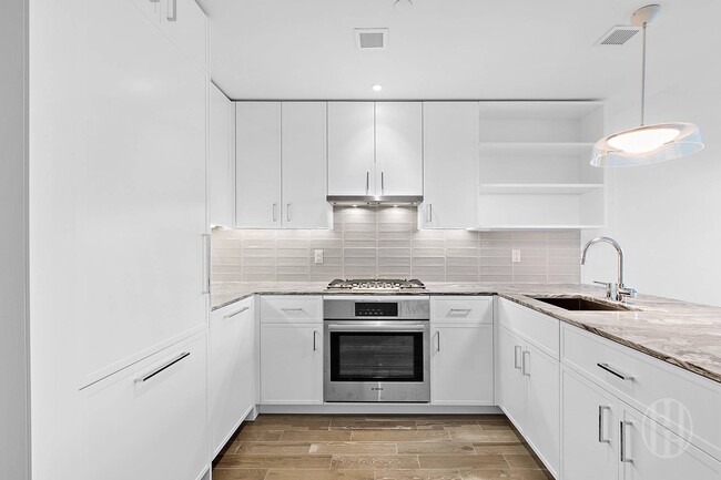 Building Photo - 10 Malcolm X Blvd