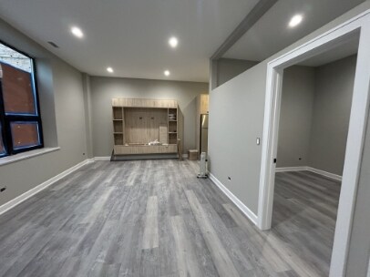 Building Photo - 5912 N Nashotah Ave