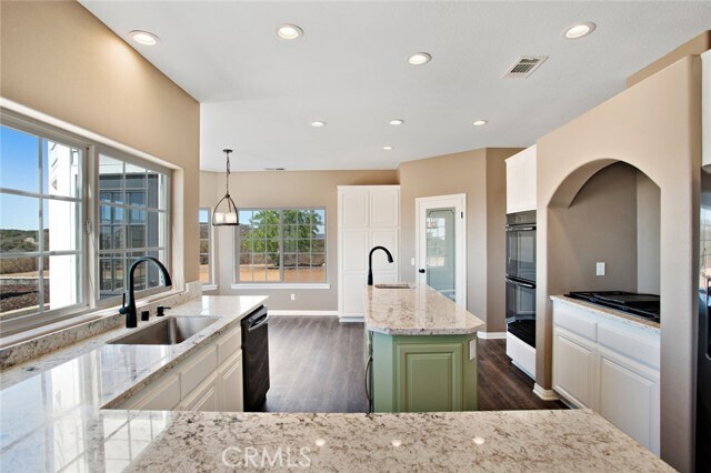Building Photo - 35700 Trabuco Dr