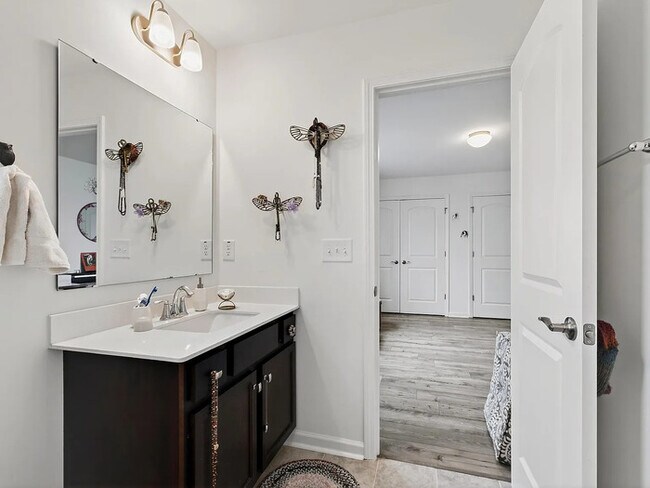 Building Photo - Earn Wealth While Leasing – Like a Homeowner – Lease to Own