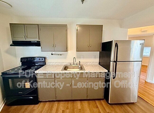 Building Photo - 430 Mt Tabor Rd