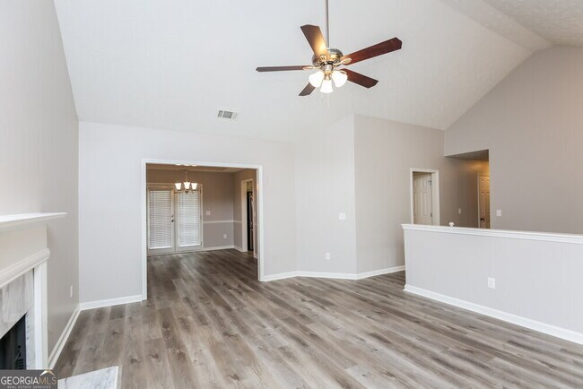 Building Photo - 680 Josh Ln