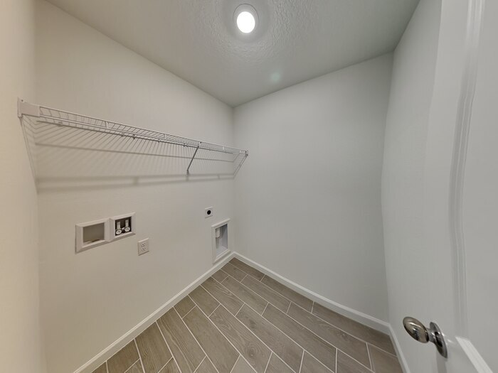 Building Photo - 2165 Windward Cay Ln