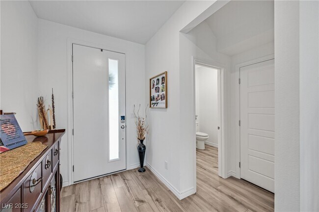 Building Photo - 282 Mount Steel Ave