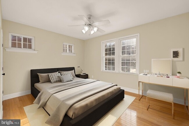 Building Photo - 3422 Pennsylvania Ave. SE