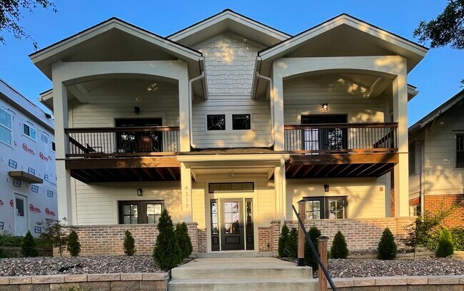 Primary Photo - 4317 Holly St