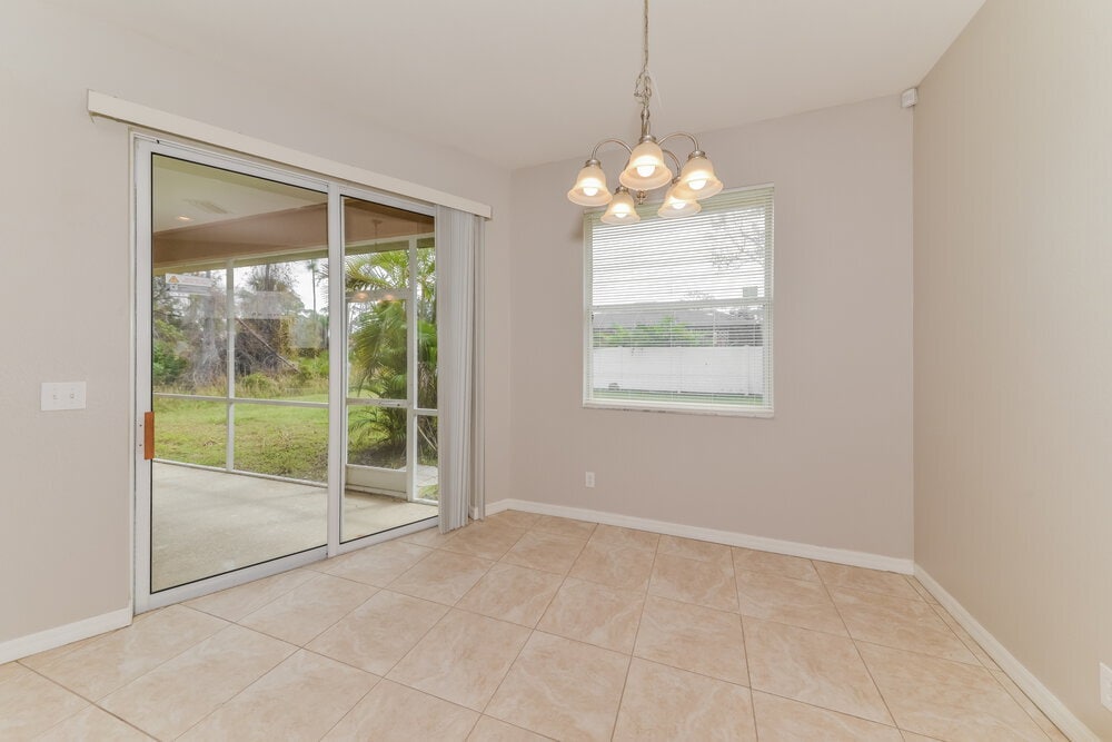 Building Photo - 3564 Brownwood Terrace