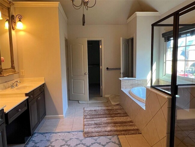 Building Photo - 8210 Prestwick Cir