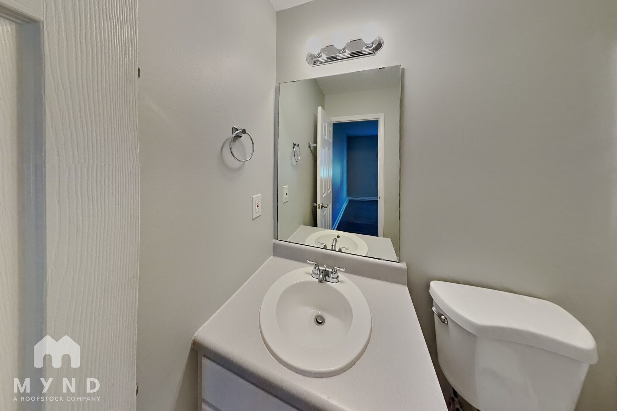 Building Photo - 32 Winesap Ln