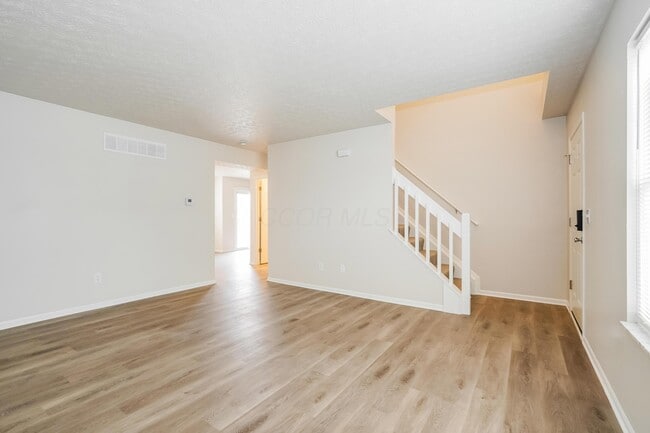 Building Photo - 1599 Covina Dr