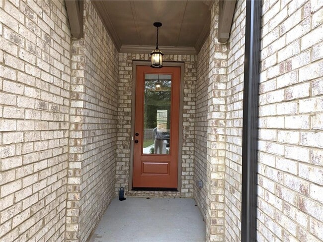 Building Photo - 1416 Lucan Ln