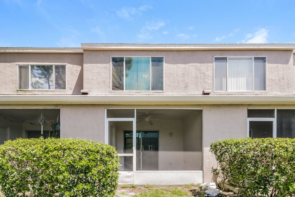 Building Photo - 6333 Bayside Key Dr