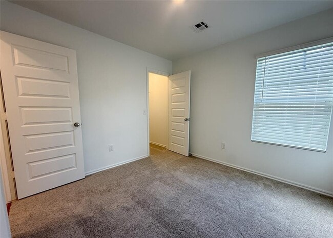 Building Photo - 16309 Harvester Dr