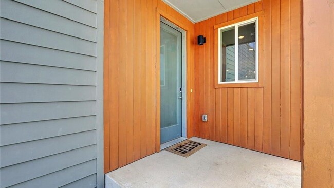 Building Photo - 3108 Aldwyche Dr