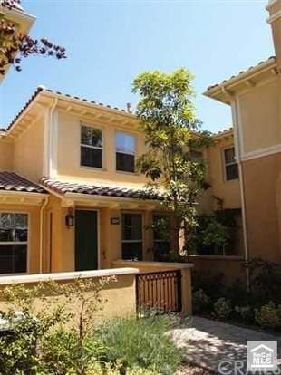 Building Photo - 180 Guinevere-