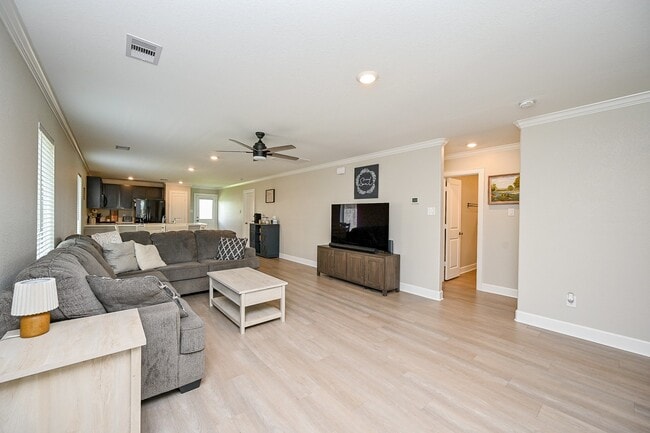 Building Photo - 4235 Palmetto Grv Ln